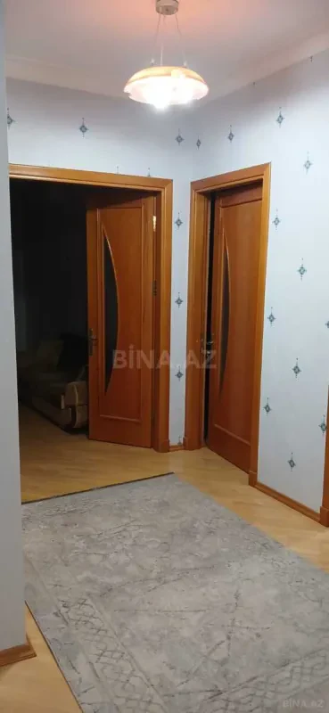 Kirayə verilir 2 otaqlı mənzil 100 m²