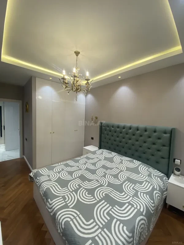 Satılır 2 otaqlı mənzil 65 m²
