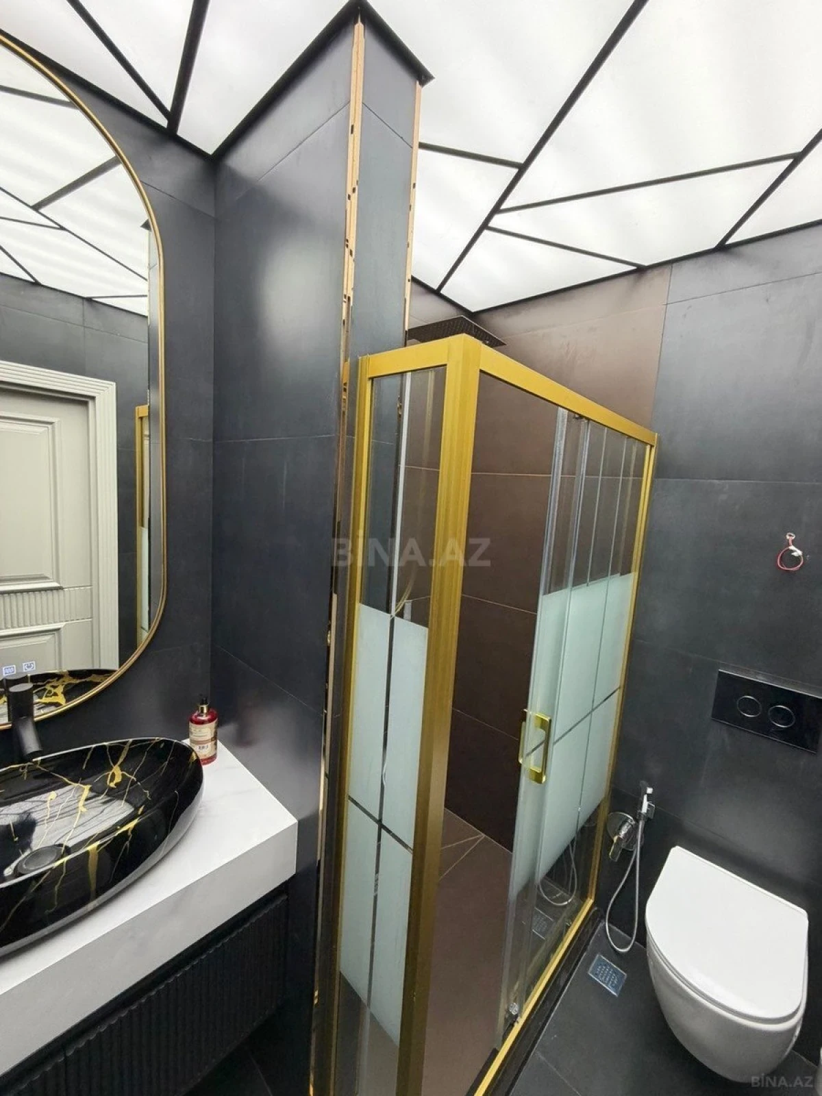 Satılır 3 otaqlı mənzil 100 m²