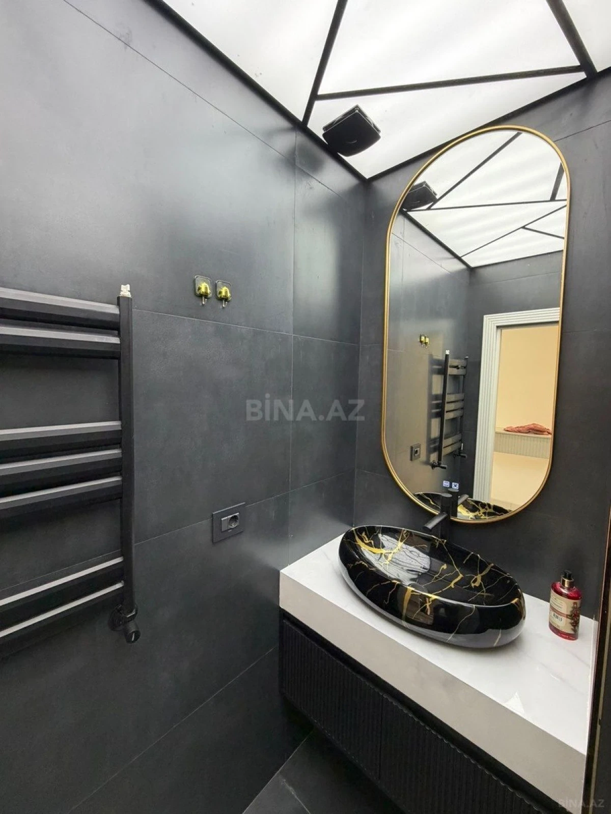 Satılır 3 otaqlı mənzil 100 m²