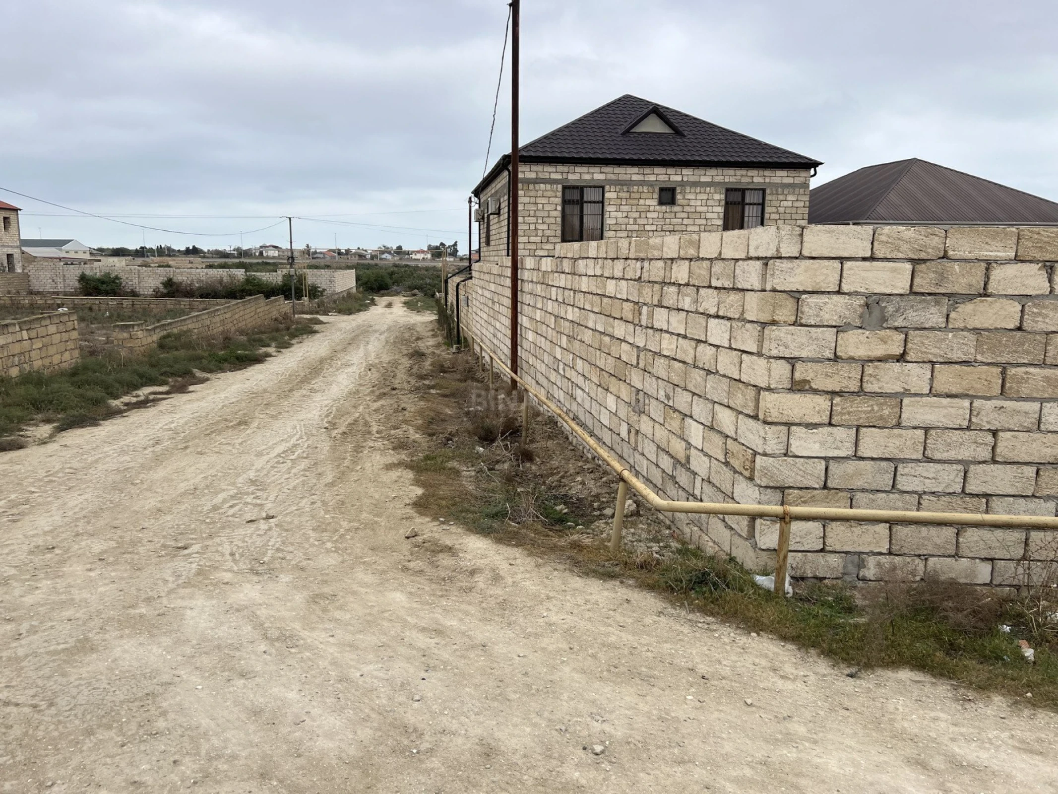 Satılır torpaq sahəsi 8 m²