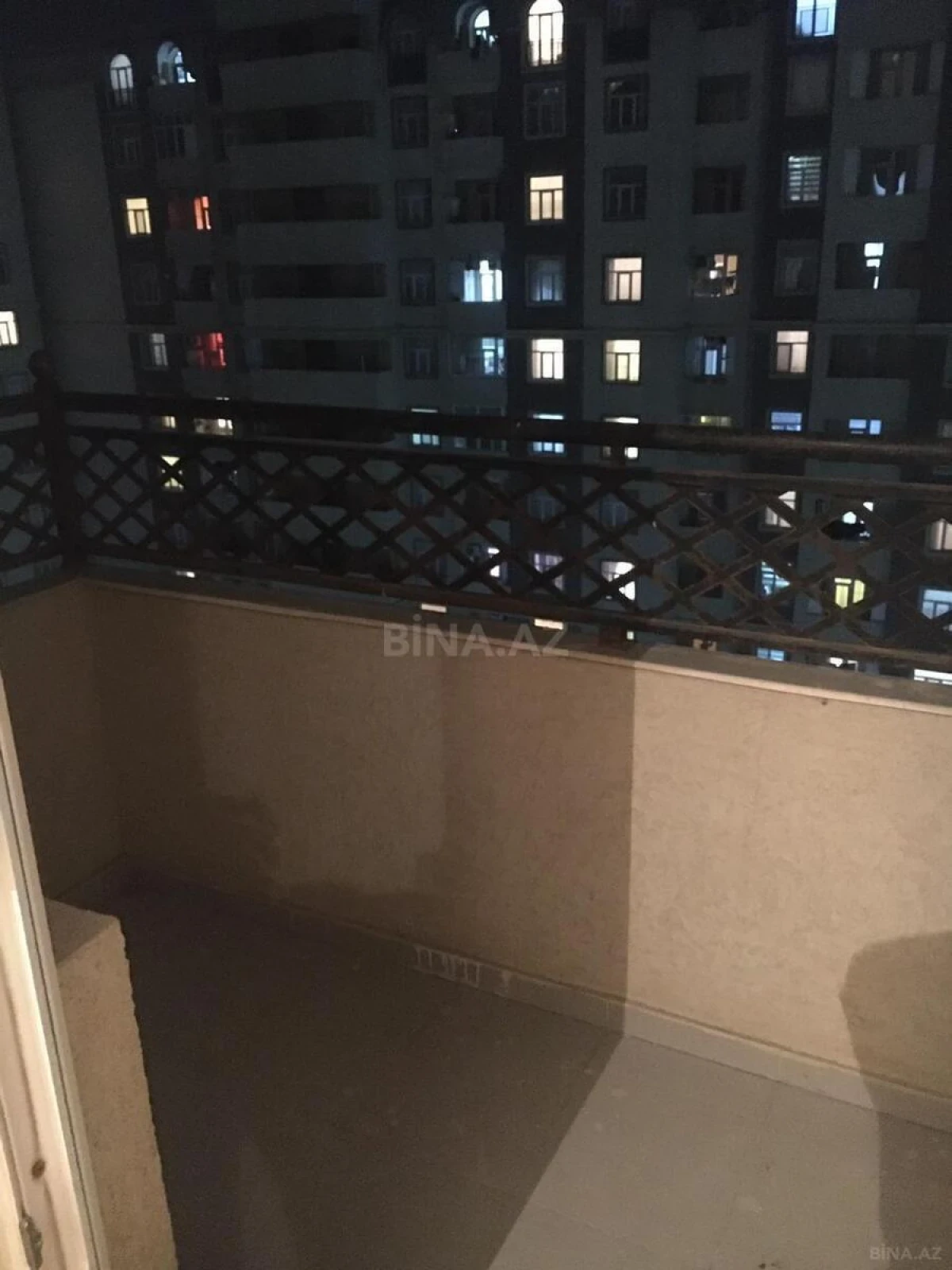 Satılır 2 otaqlı mənzil 43 m²