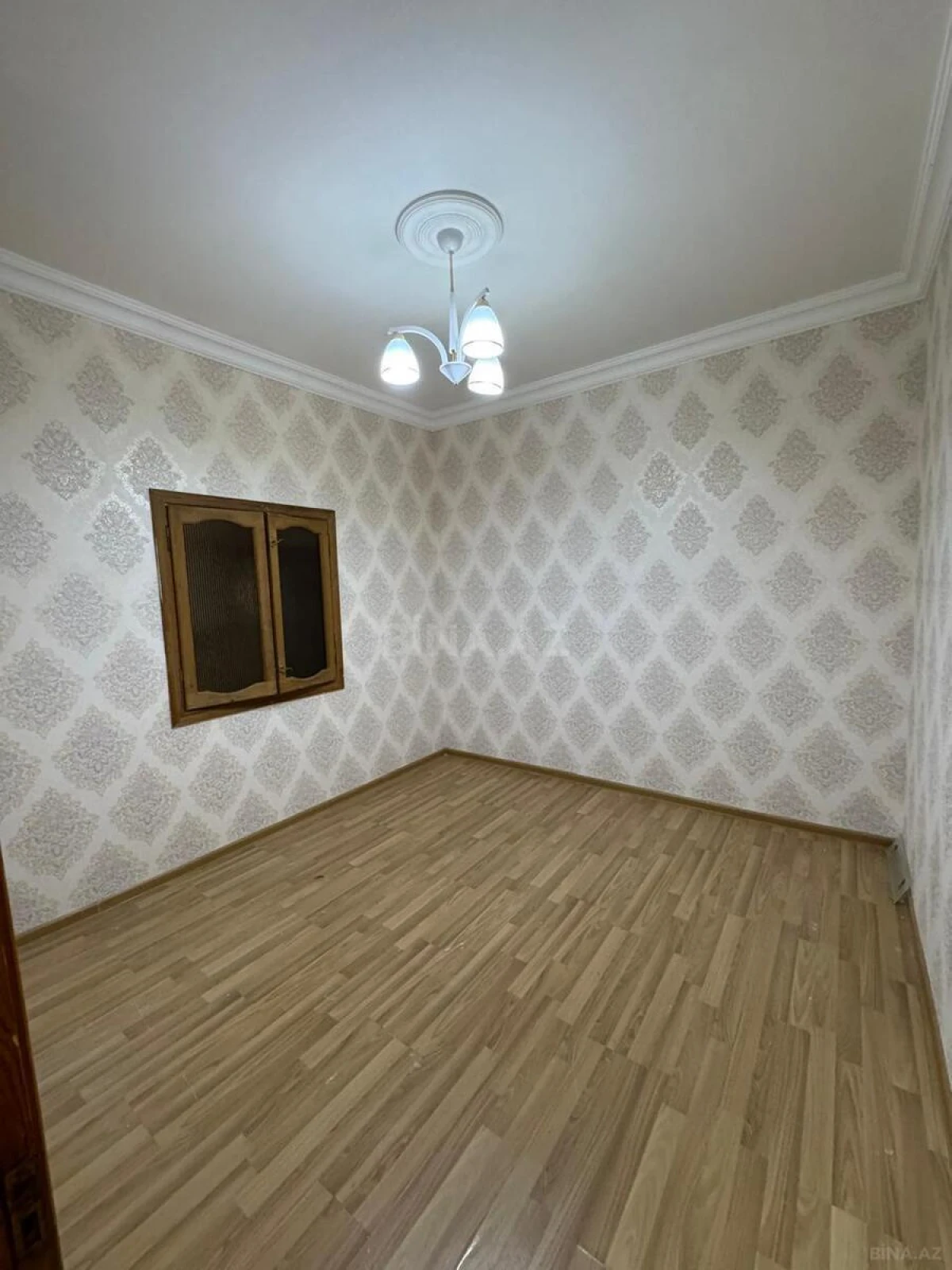 Satılır 2 otaqlı mənzil 45 m²