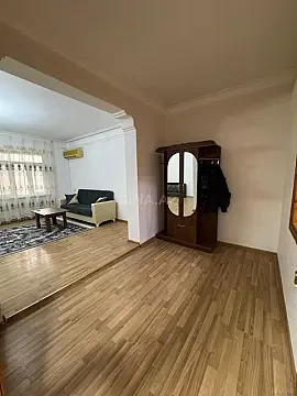Satılır 2 otaqlı mənzil 45 m²