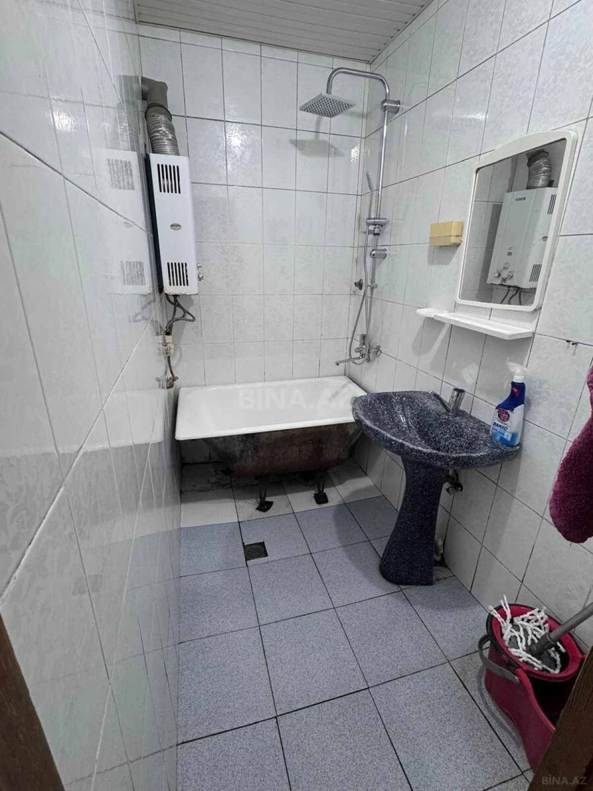 Kirayə verilir 2 otaqlı mənzil 52 m²