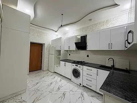 Kirayə verilir 2 otaqlı mənzil 70 m²