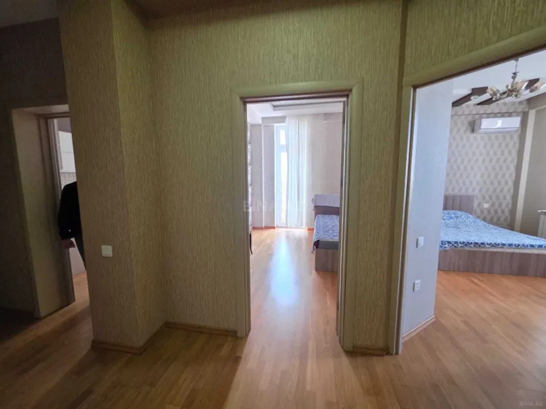 Kirayə verilir 3 otaqlı mənzil 120 m²