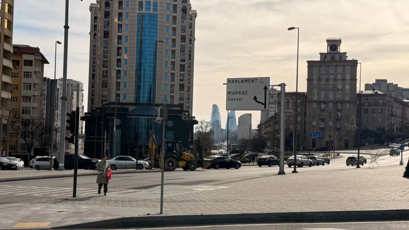 Satılır 2 otaqlı mənzil 55 m²
