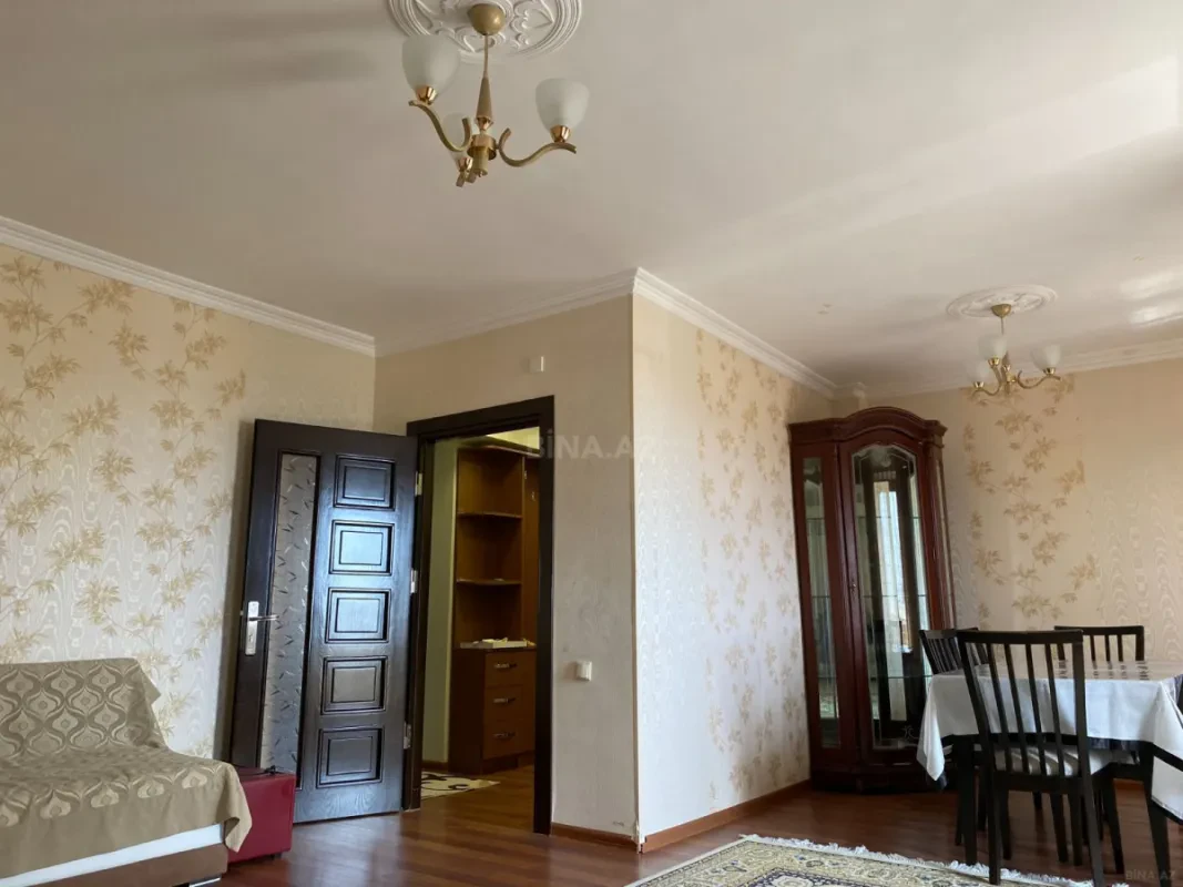 Satılır 3 otaqlı mənzil 80 m²