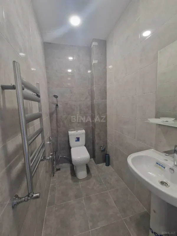 Kirayə verilir 4 otaqlı ofis 140 m²