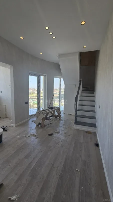 Satılır 3 otaqlı mənzil 58 m²