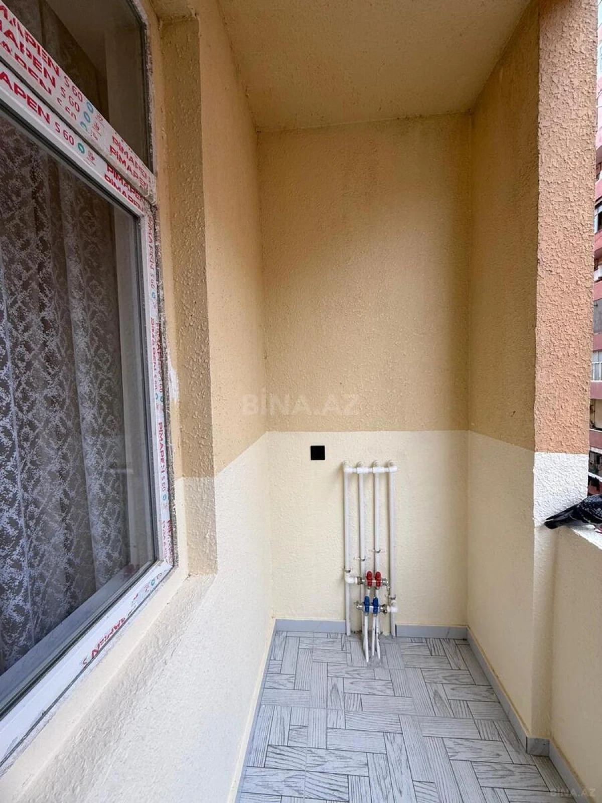 Satılır 2 otaqlı mənzil 60 m²