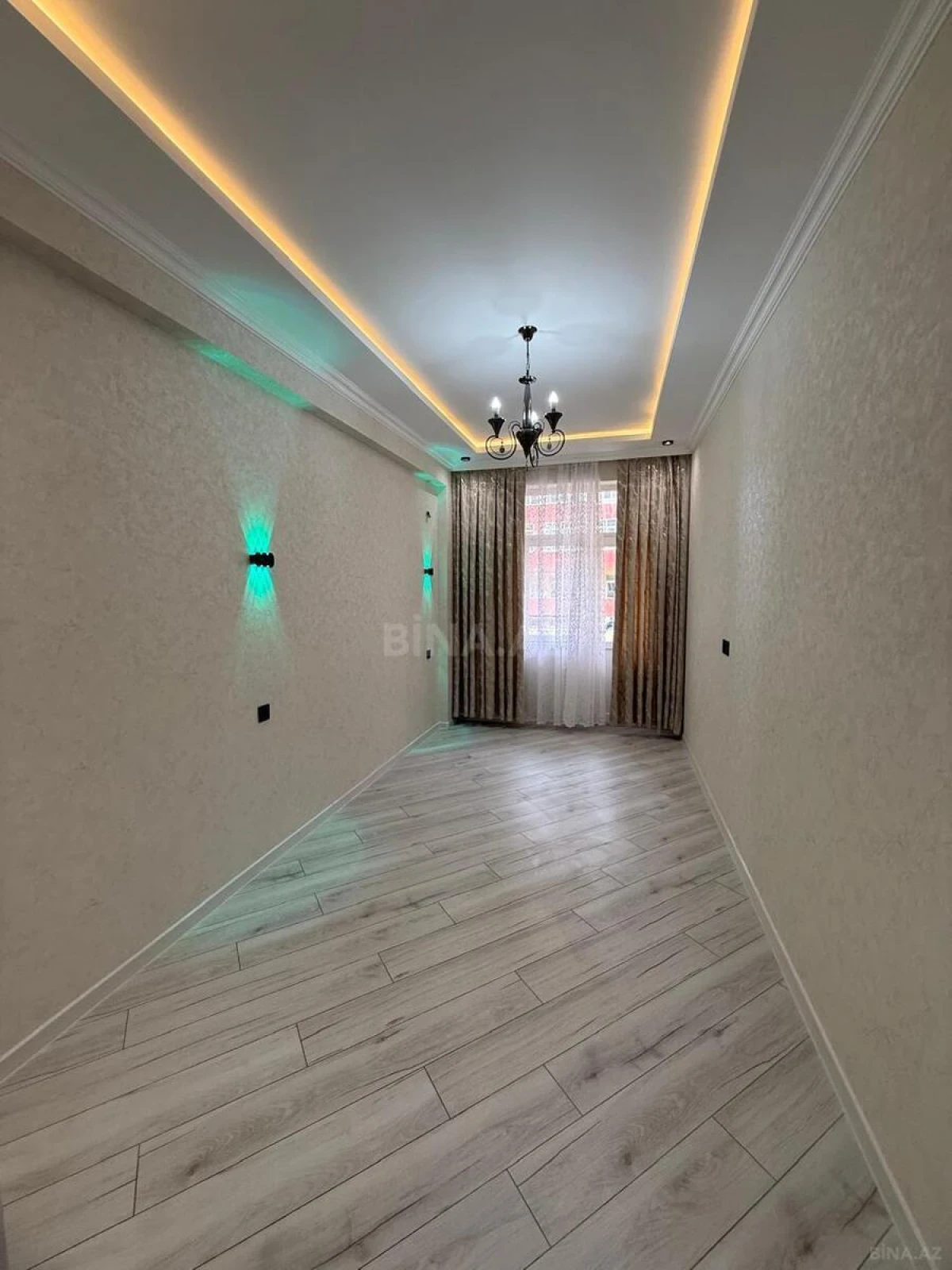 Satılır 2 otaqlı mənzil 60 m²