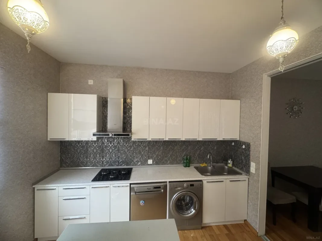 Kirayə verilir 3 otaqlı mənzil 100 m²