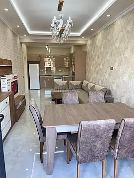 Kirayə verilir 4 otaqlı mənzil 130 m²