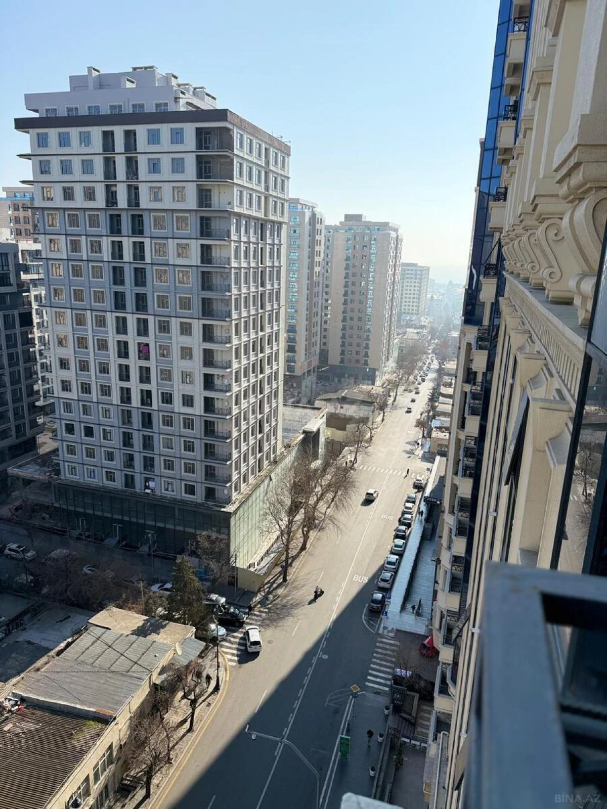 Kirayə verilir 4 otaqlı mənzil 130 m²