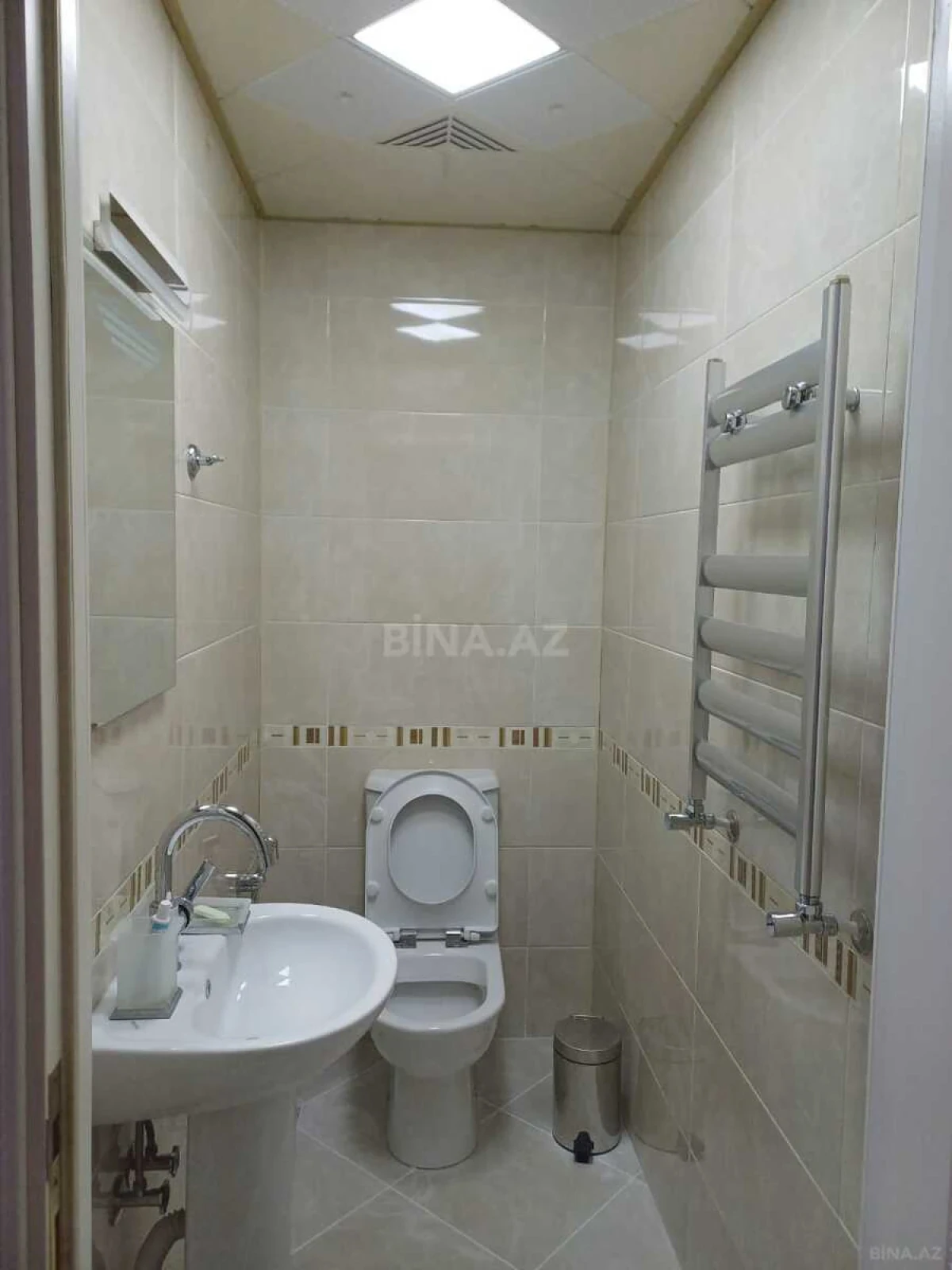 Kirayə verilir 2 otaqlı mənzil 1 m²