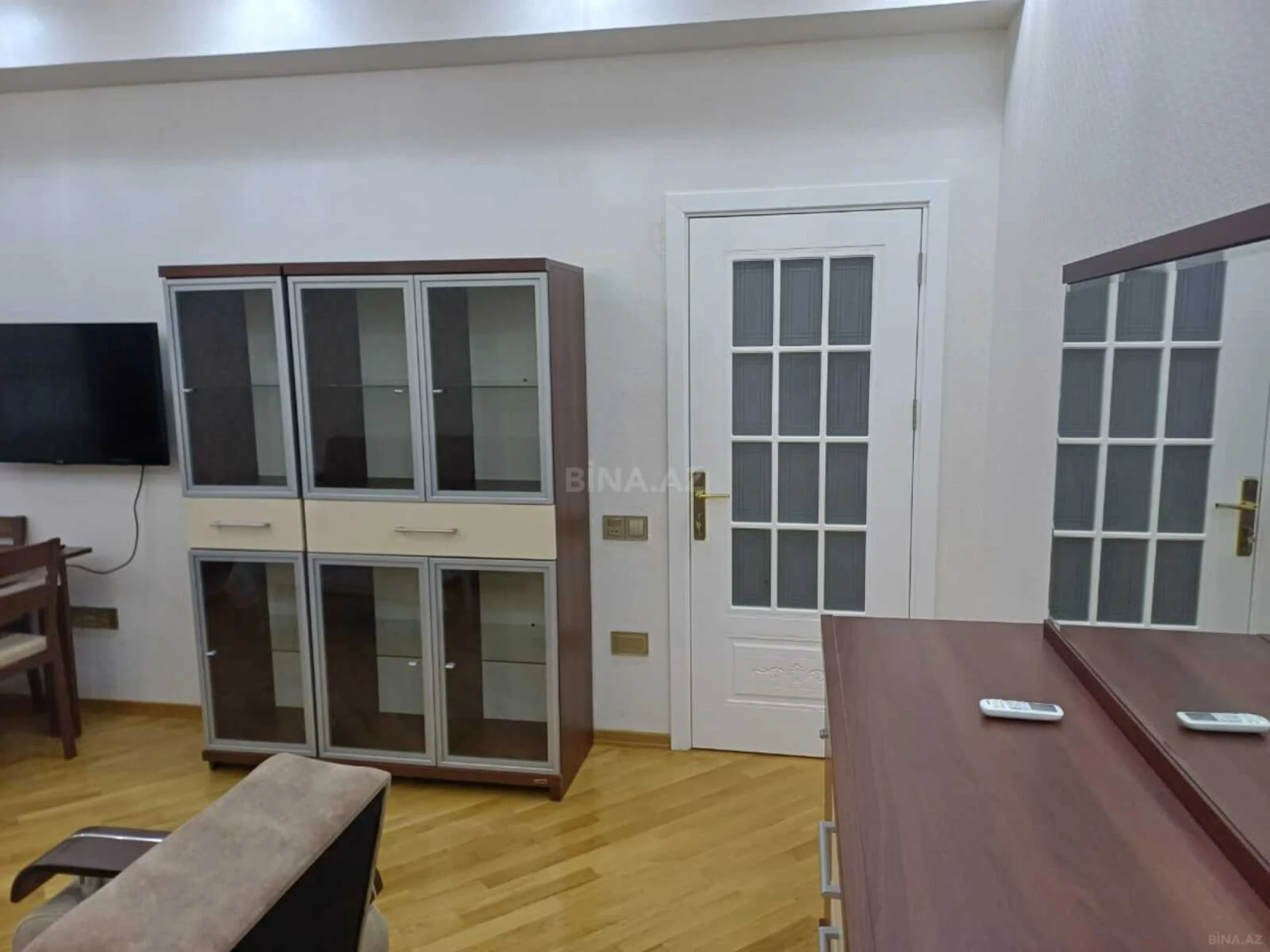 Kirayə verilir 2 otaqlı mənzil 1 m²