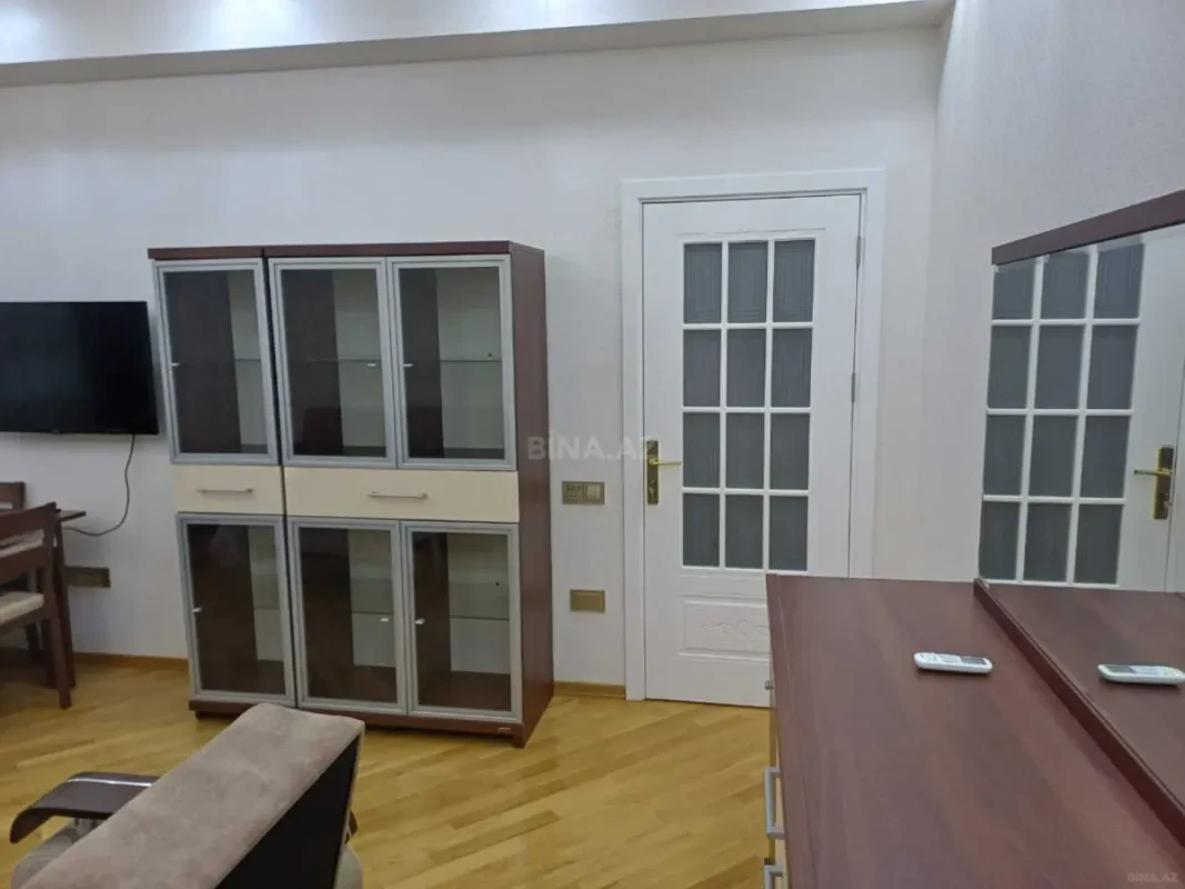 Kirayə verilir 2 otaqlı mənzil 1 m²