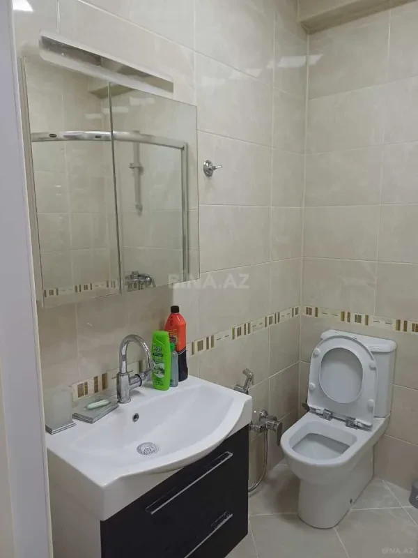 Kirayə verilir 2 otaqlı mənzil 1 m²