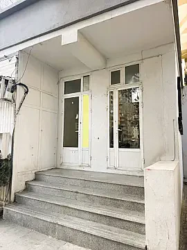 Kirayə verilir obyekt 15 m² — Bakı 15.00 m²