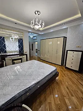 Kirayə verilir 3 otaqlı mənzil 140 m²