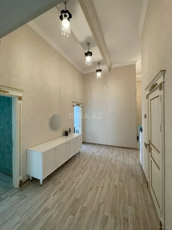 Satılır 3 otaqlı mənzil 116 m²