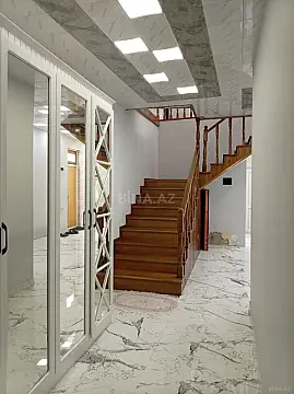 Satılır 6 otaqlı həyət evi 220 m²