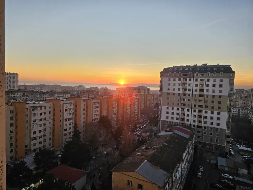 Kirayə verilir 2 otaqlı mənzil 82 m²