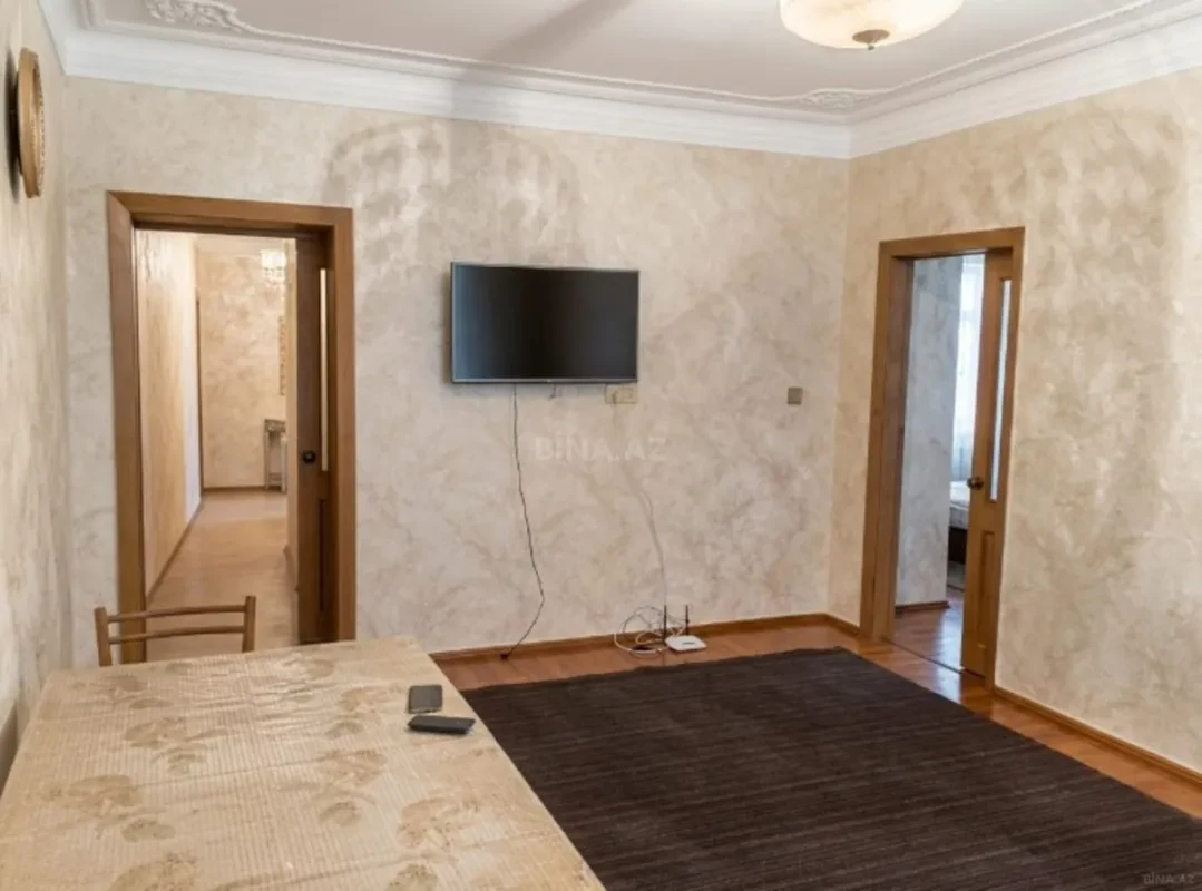 Satılır 3 otaqlı mənzil 85 m²