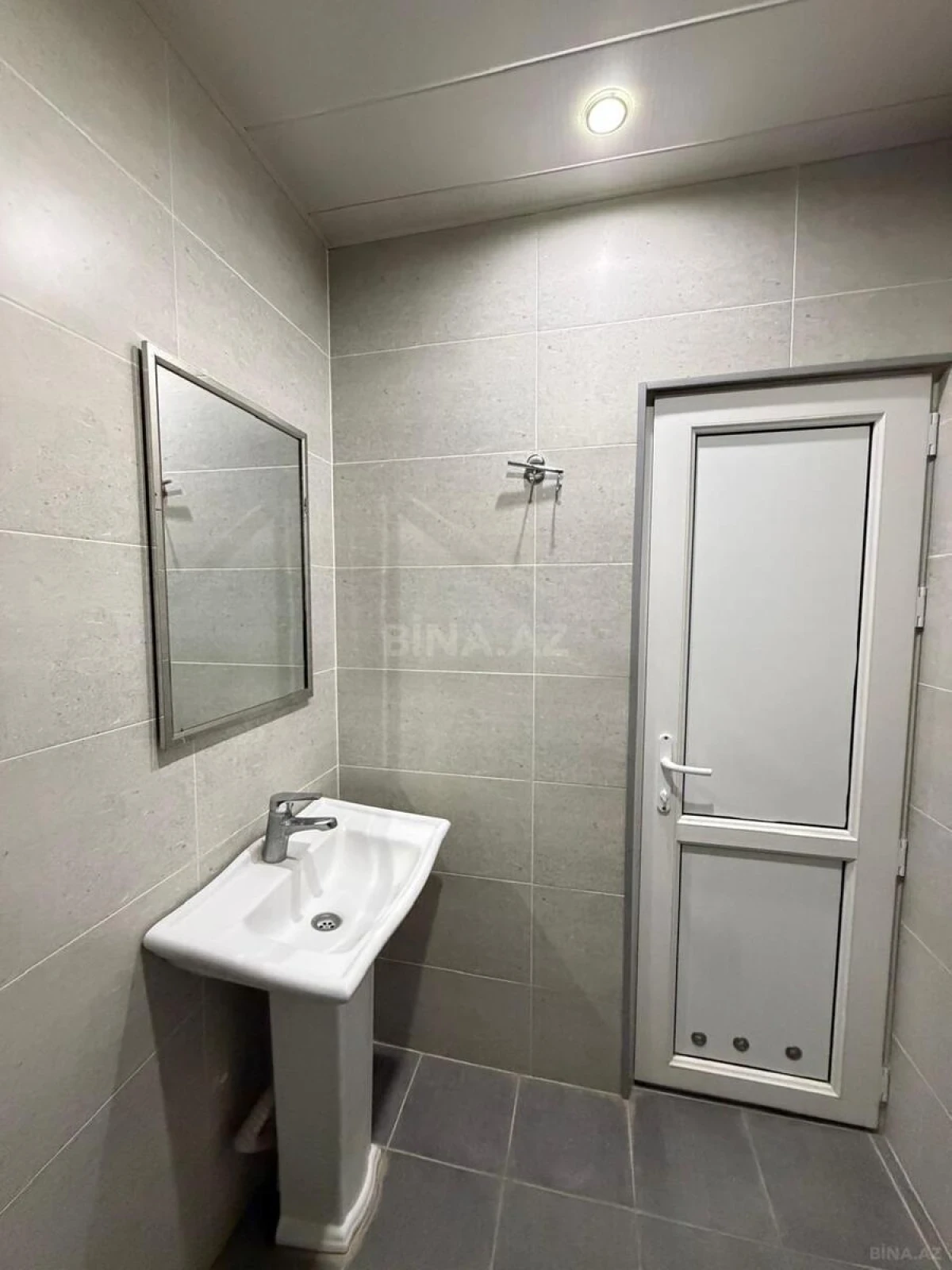 Satılır 2 otaqlı mənzil 45 m²