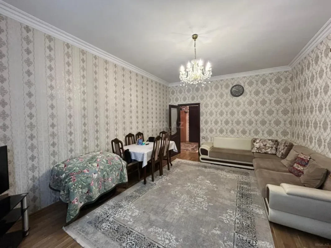 Satılır 2 otaqlı mənzil 95 m²