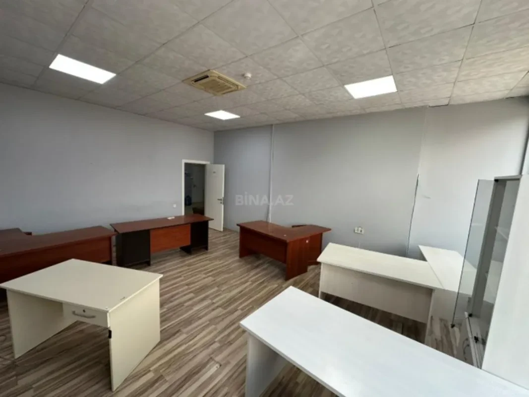 Kirayə verilir 4 otaqlı ofis 200 m²