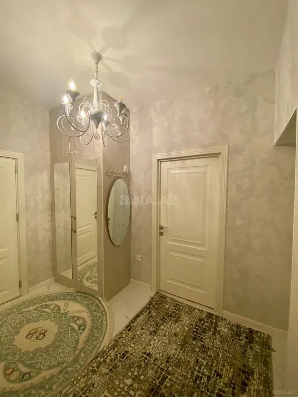 Kirayə verilir 2 otaqlı mənzil 55 m²