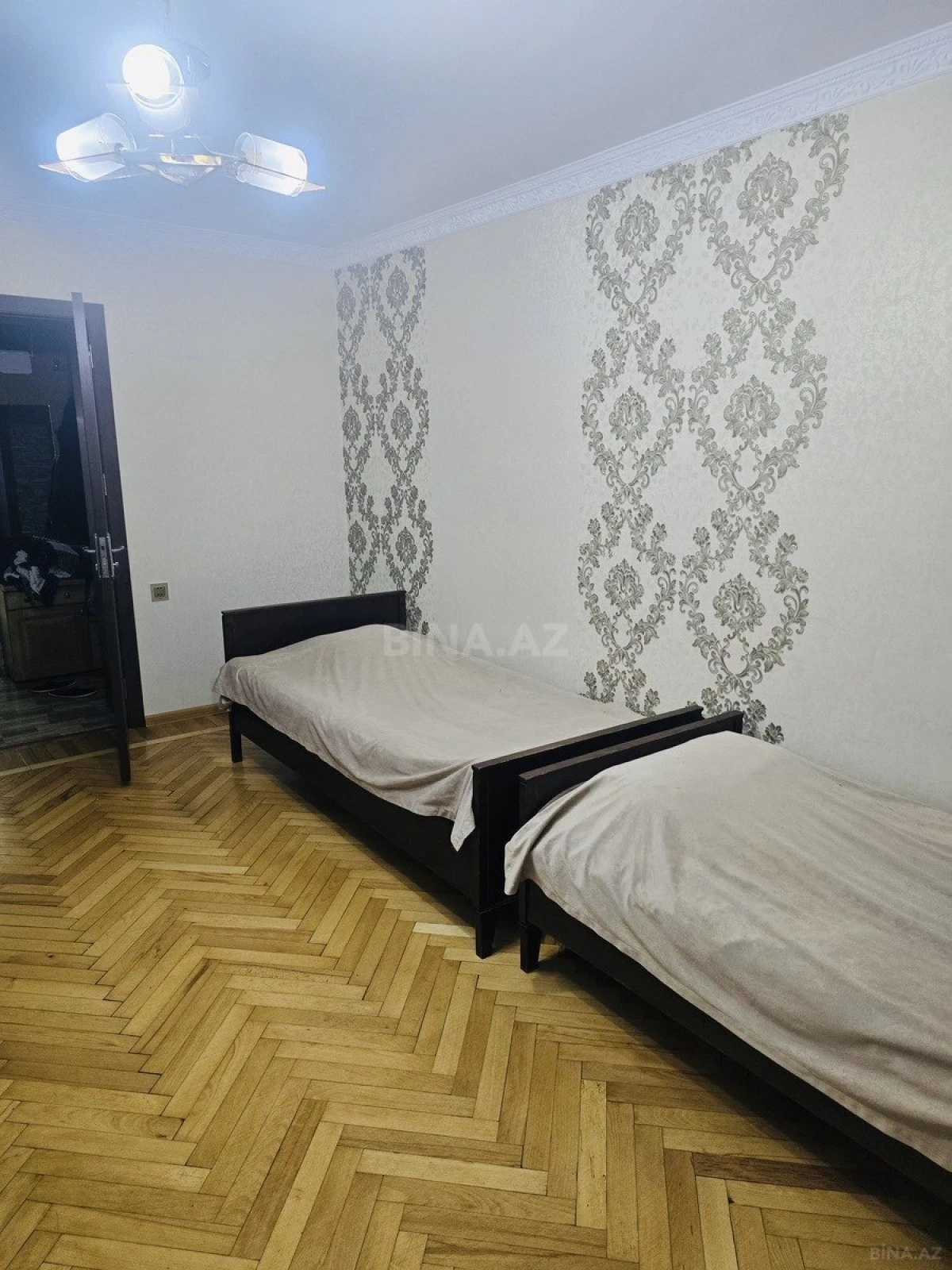 Kirayə verilir 3 otaqlı mənzil 83 m²