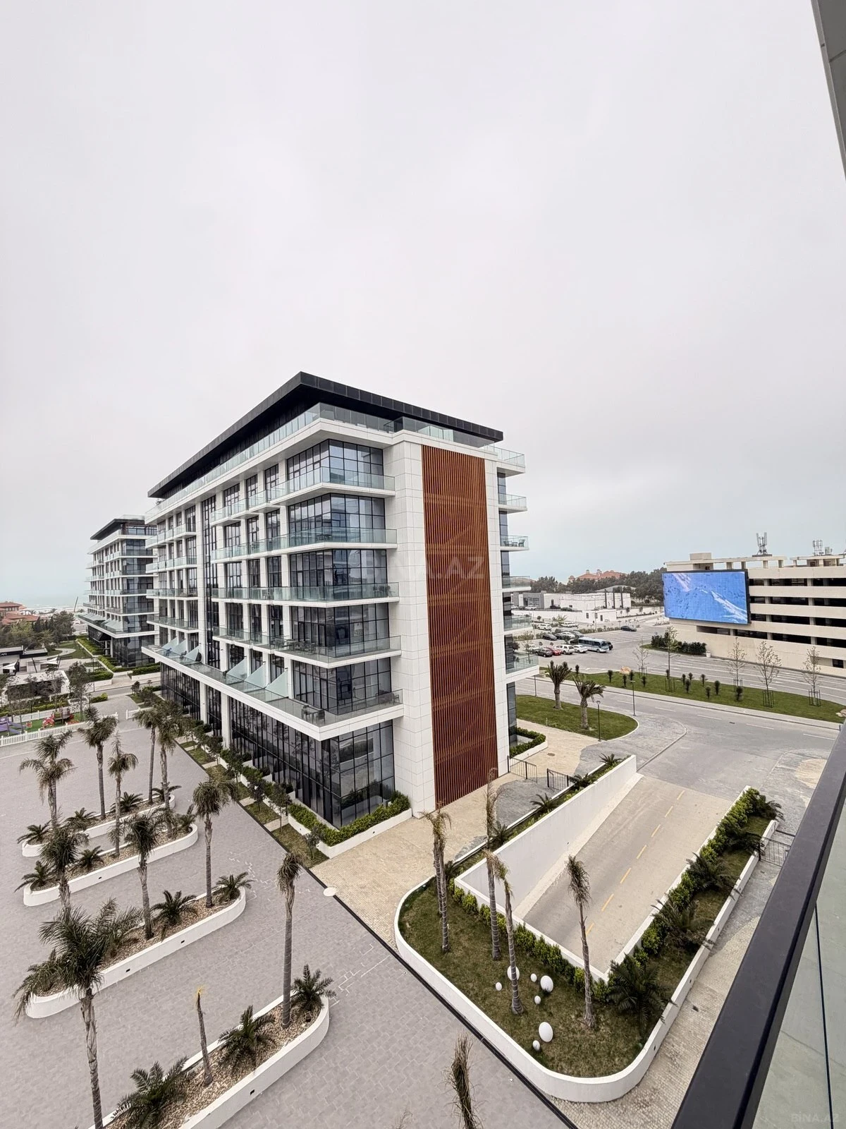 Satılır 2 otaqlı mənzil 73.6 m²