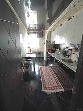 Satılır 4 otaqlı mənzil 158 m²