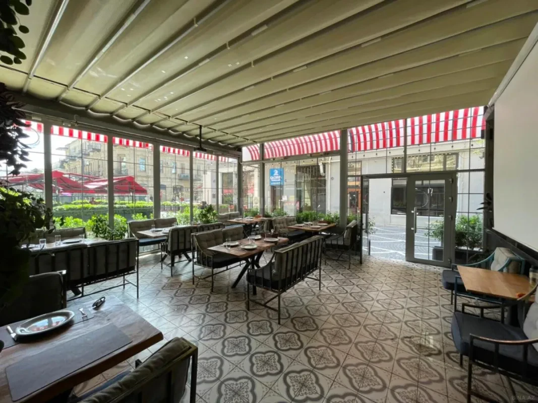 Kirayə verilir obyekt 230 m²