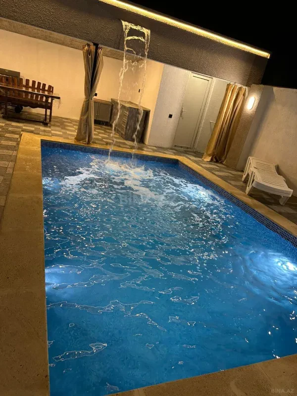 Kirayə verilir 4 otaqlı həyət evi 180 m²