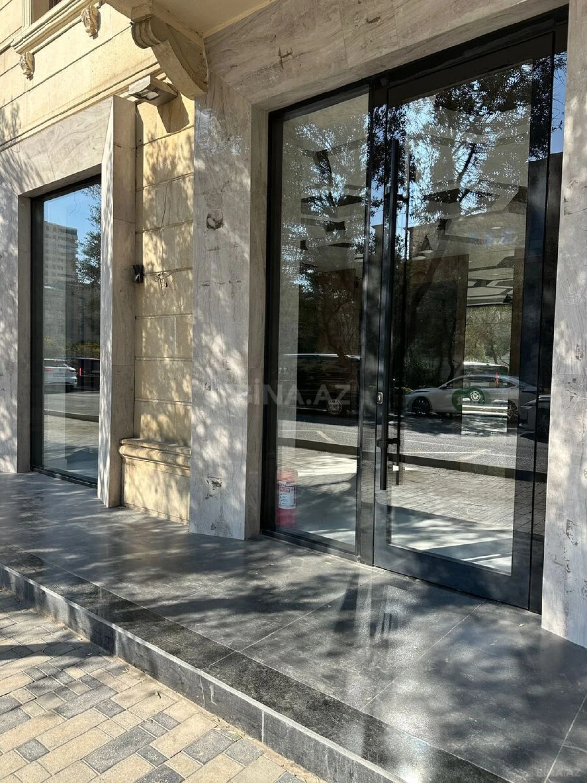 Kirayə verilir obyekt 100 m²