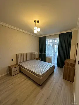 Kirayə verilir 2 otaqlı mənzil 70 m²