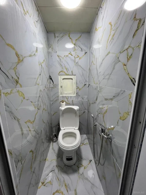 Kirayə verilir 2 otaqlı mənzil 70 m²