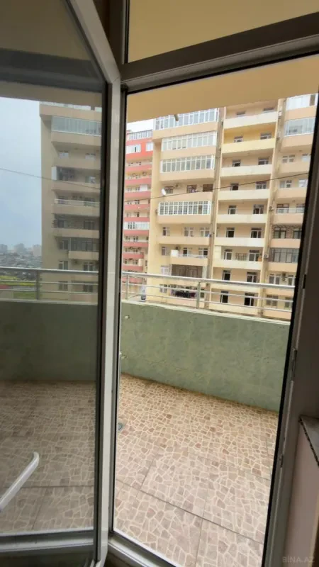 Satılır 2 otaqlı mənzil 60 m²