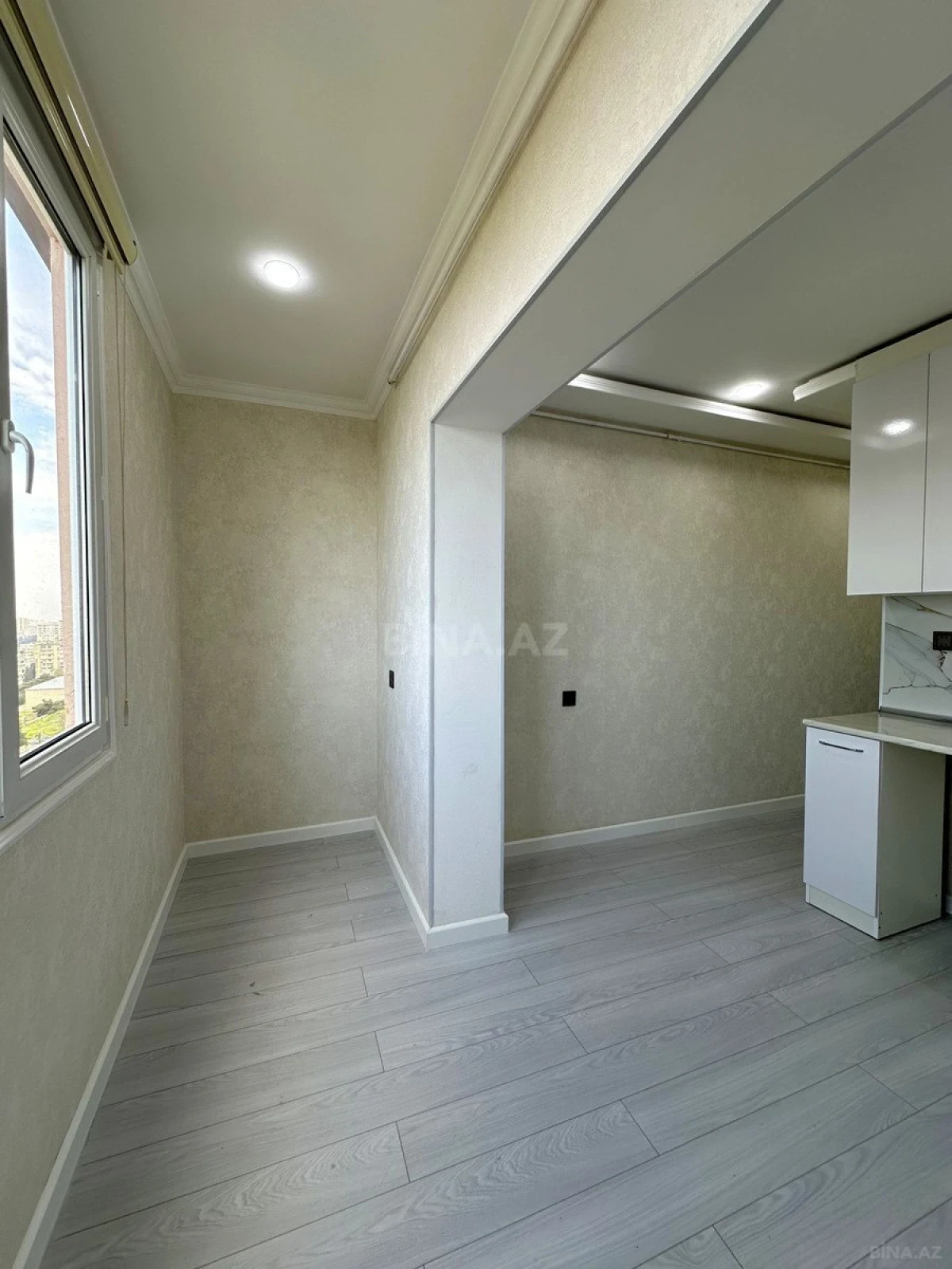 Satılır 2 otaqlı mənzil 60 m²