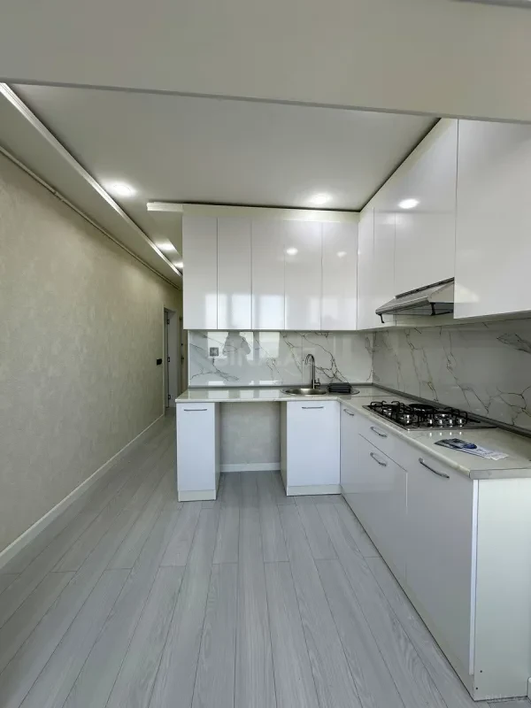 Satılır 2 otaqlı mənzil 60 m²