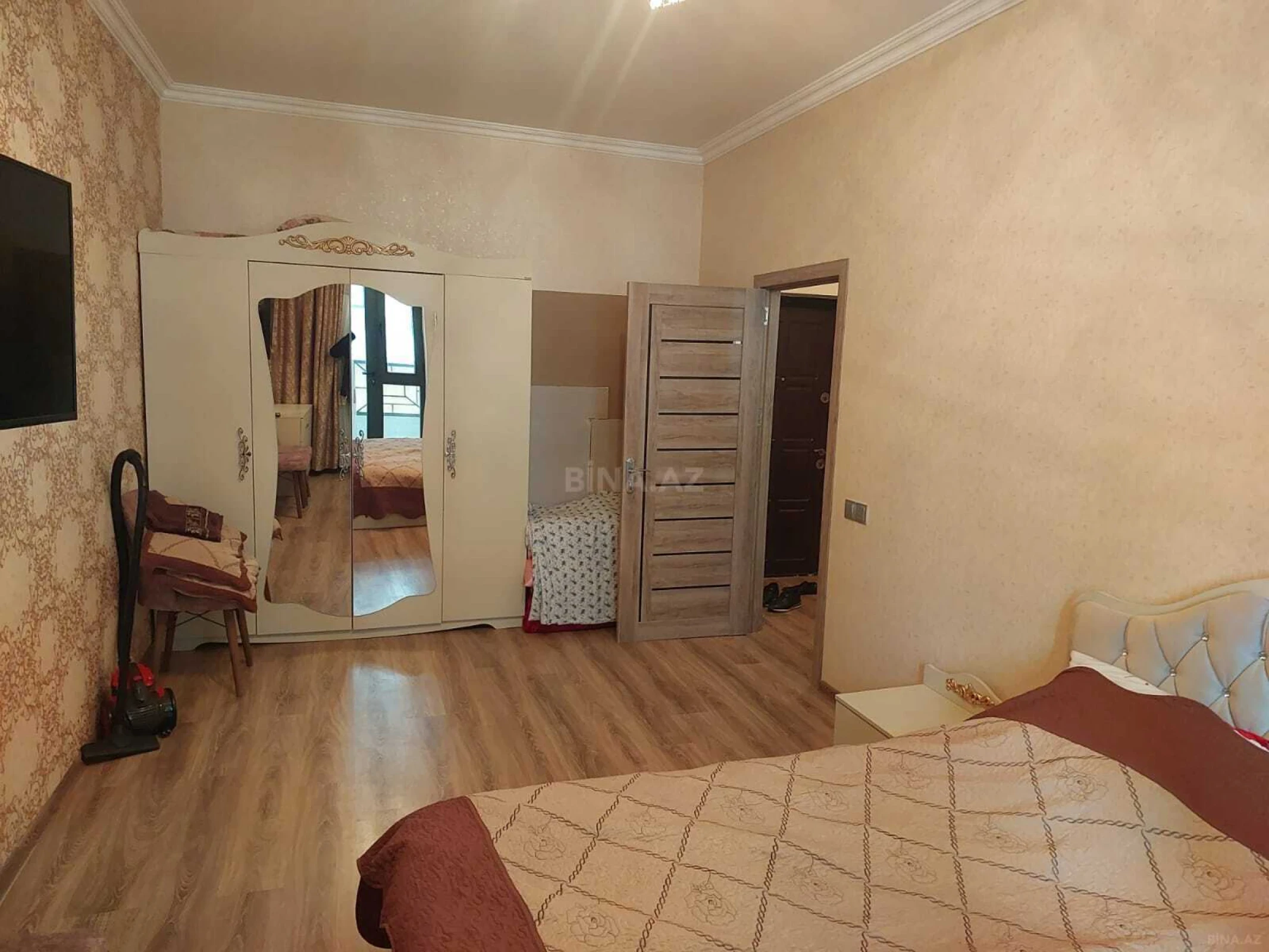 Kirayə verilir 1 otaqlı mənzil 55 m²