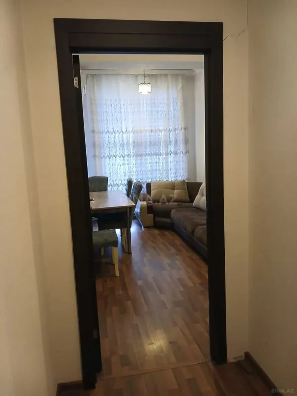 Kirayə verilir 2 otaqlı mənzil 65 m²