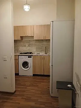Kirayə verilir 2 otaqlı mənzil 65 m²