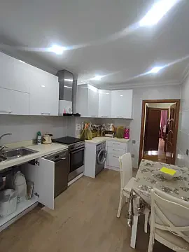 Kirayə verilir 3 otaqlı mənzil 100 m²