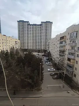 Kirayə verilir 3 otaqlı mənzil 100 m²